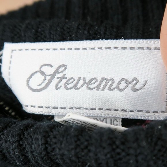 Vintage 80s Geometric Turtleneck Sweater - Picture 6 of 6